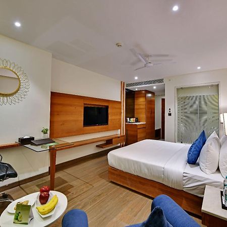 The Glory Suites Near Igi Airport Nueva Delhi Exterior foto